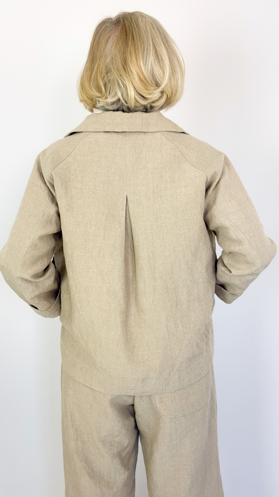 Der Antagonist J48 Jacket Ecru