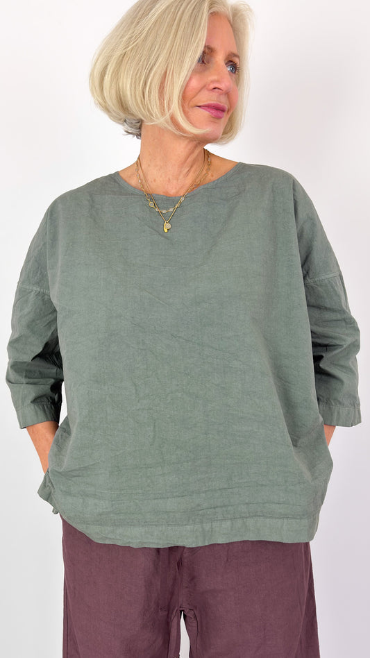 Album Di Famiglia 152 CC Button Back Blouse Sage