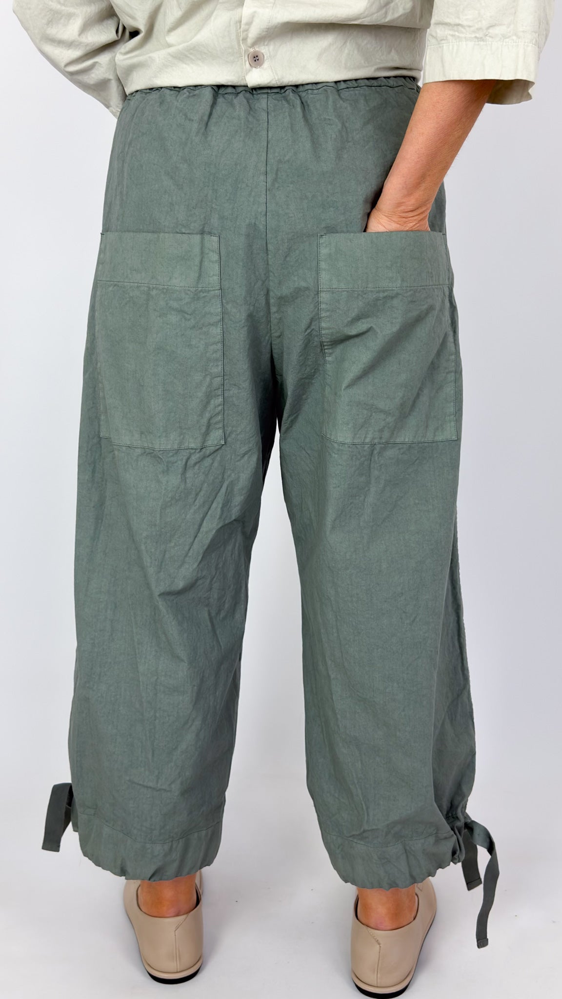 Album Di Famiglia 132 CC Trousers Sage