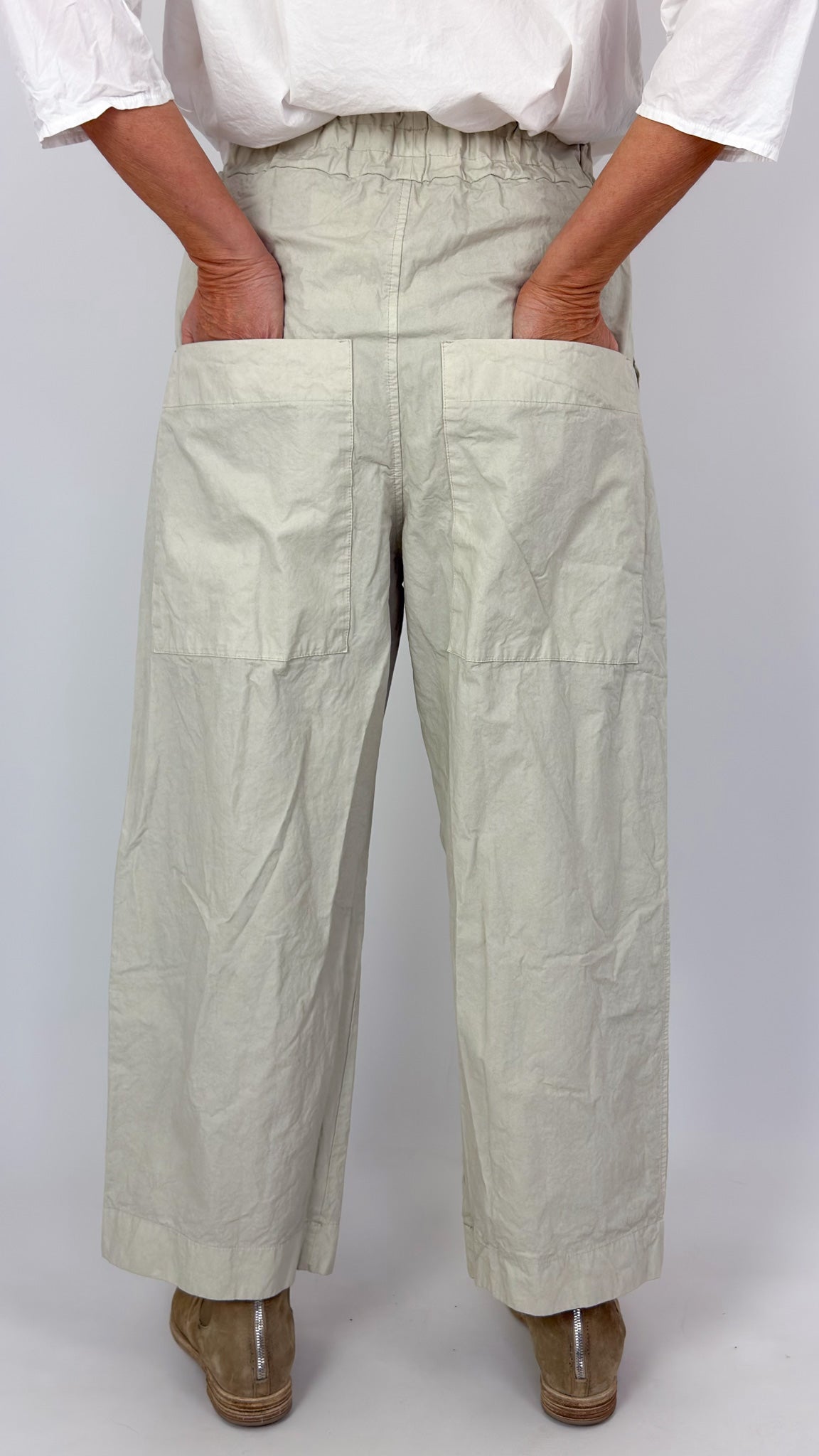 Album di Famiglia 134 CC Trousers Pebble