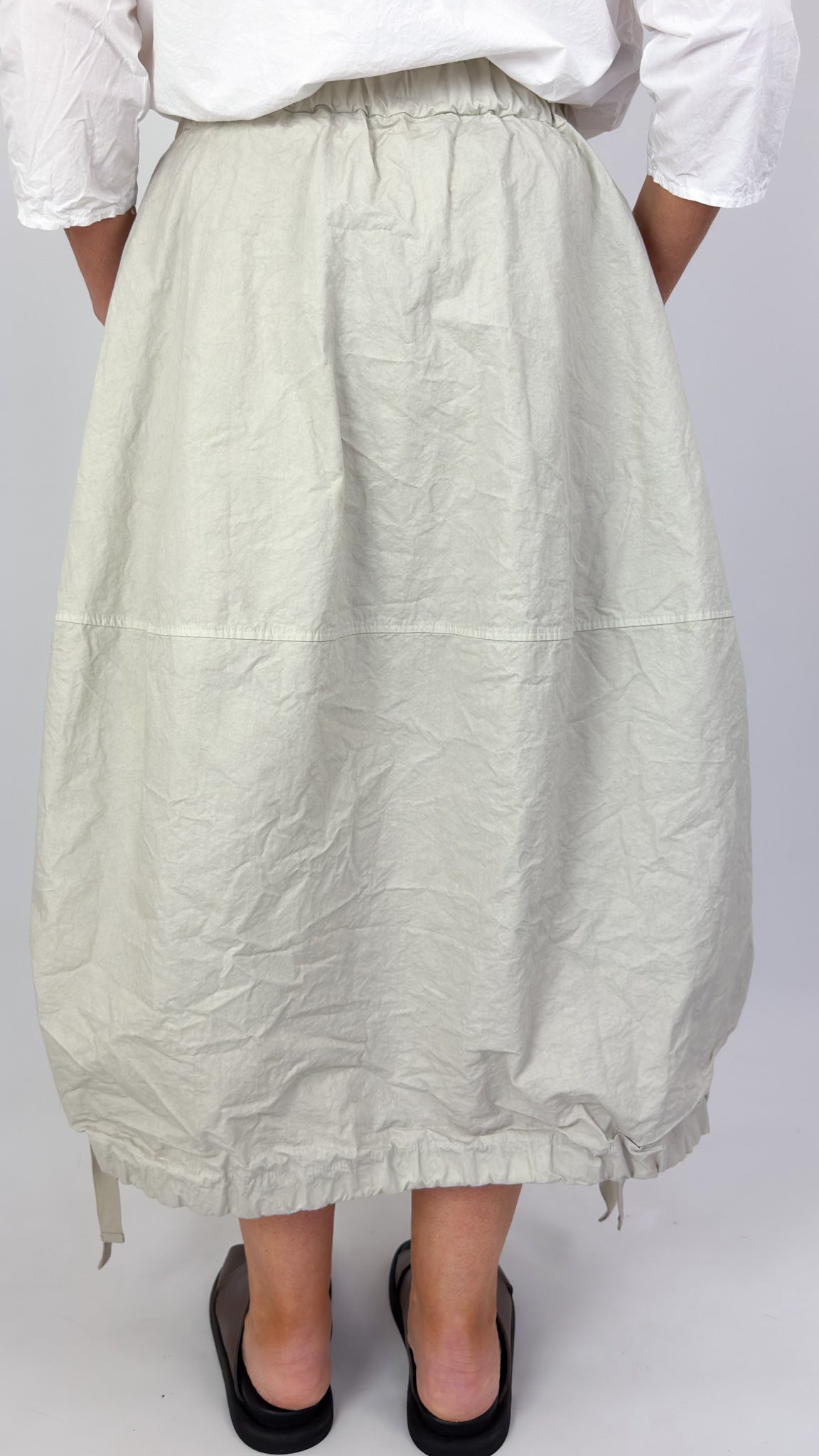 Album Di Famiglia 32_41 CC Balloon Skirt Pebble