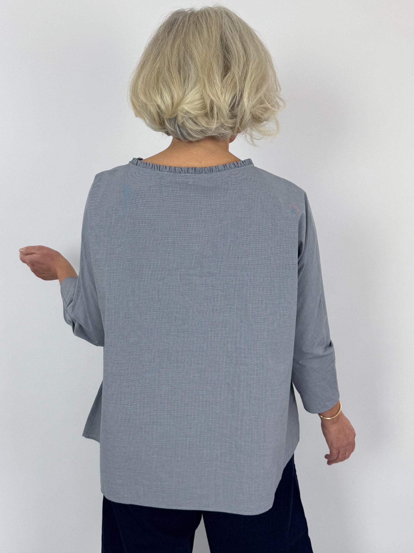 Apuntob 2017 Shirt Black Sesame