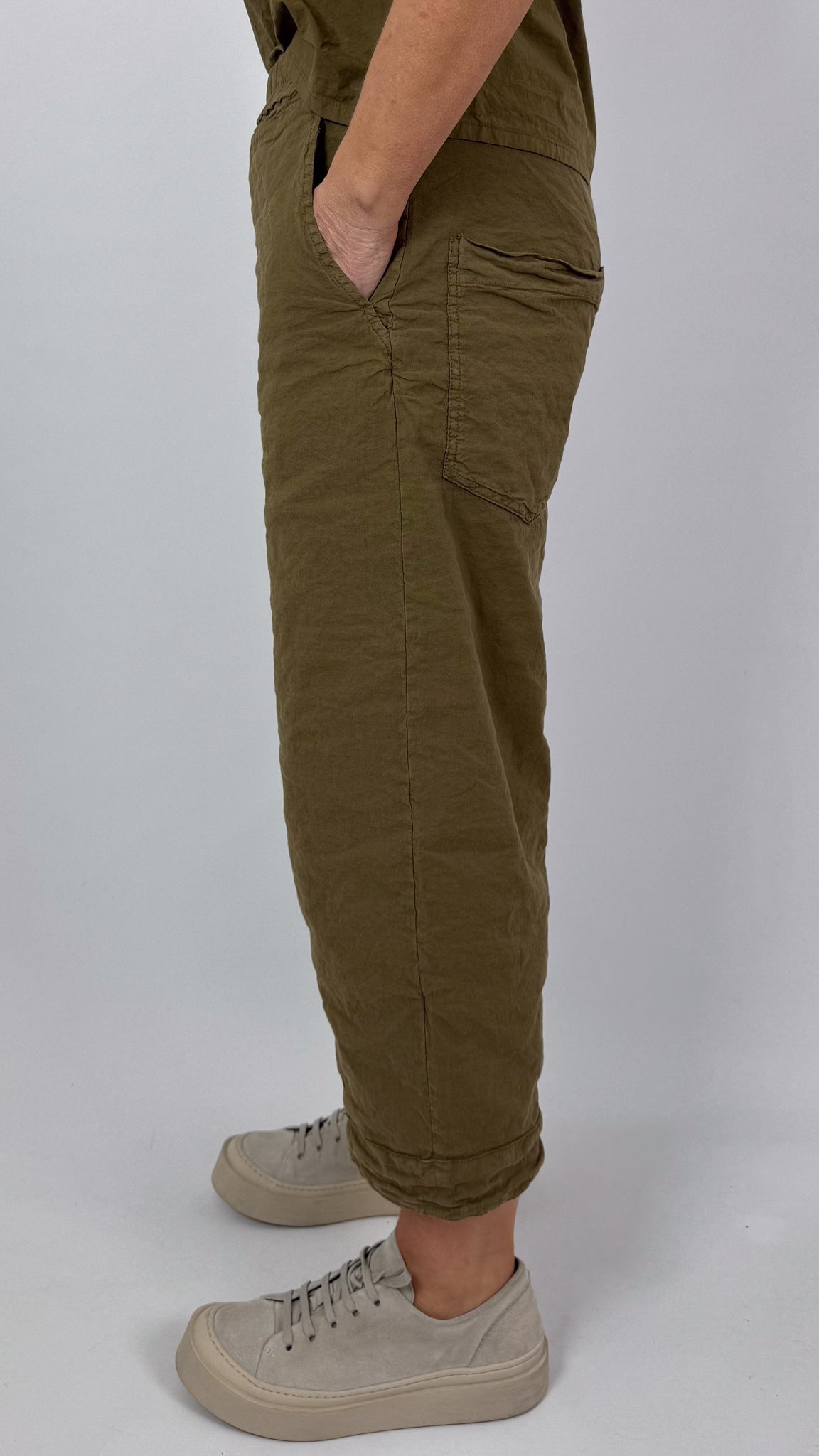 Aequamente 107 Trousers Legno