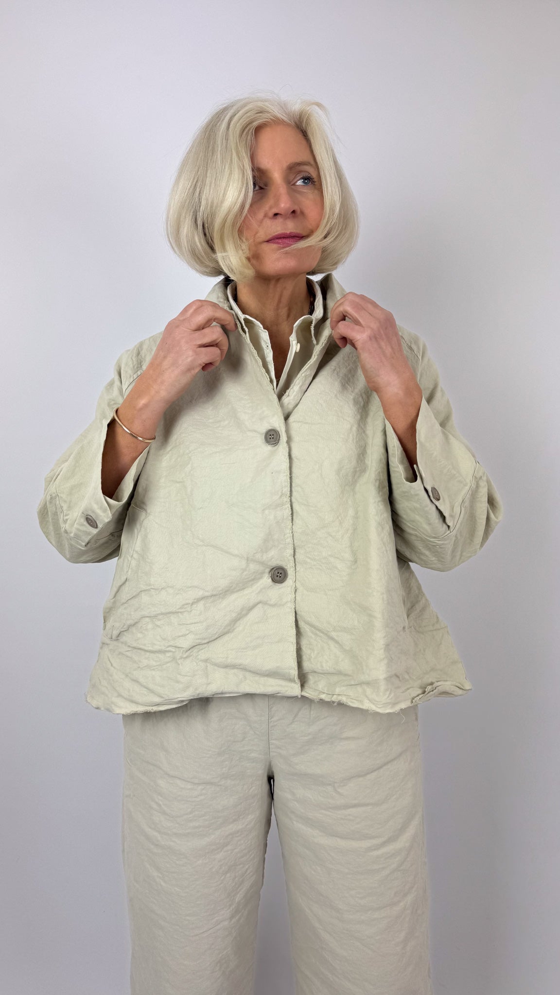 Aequamente 102 Jacket Sand