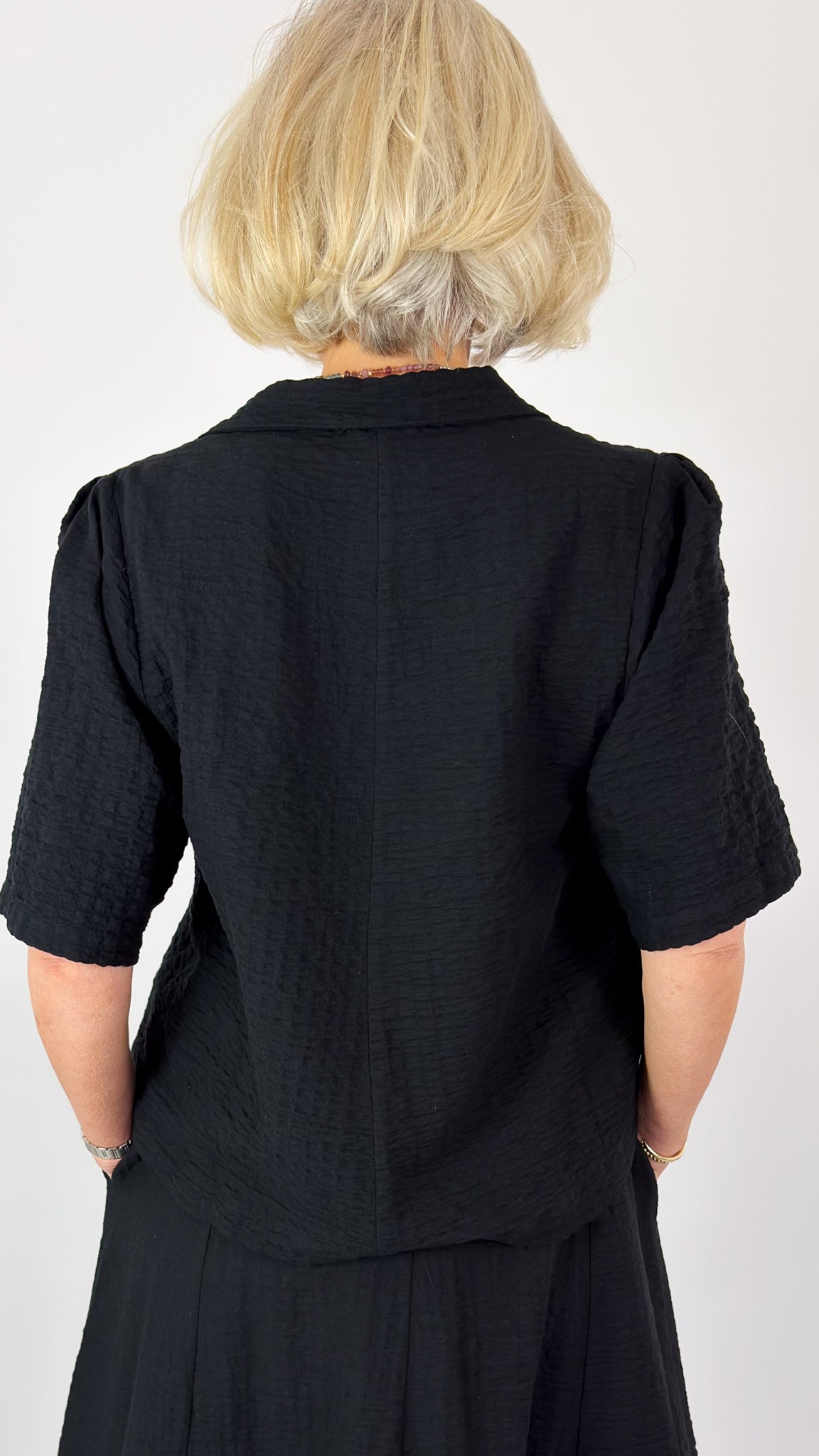 Les Filles d'Ailleurs 855 Blouse Black