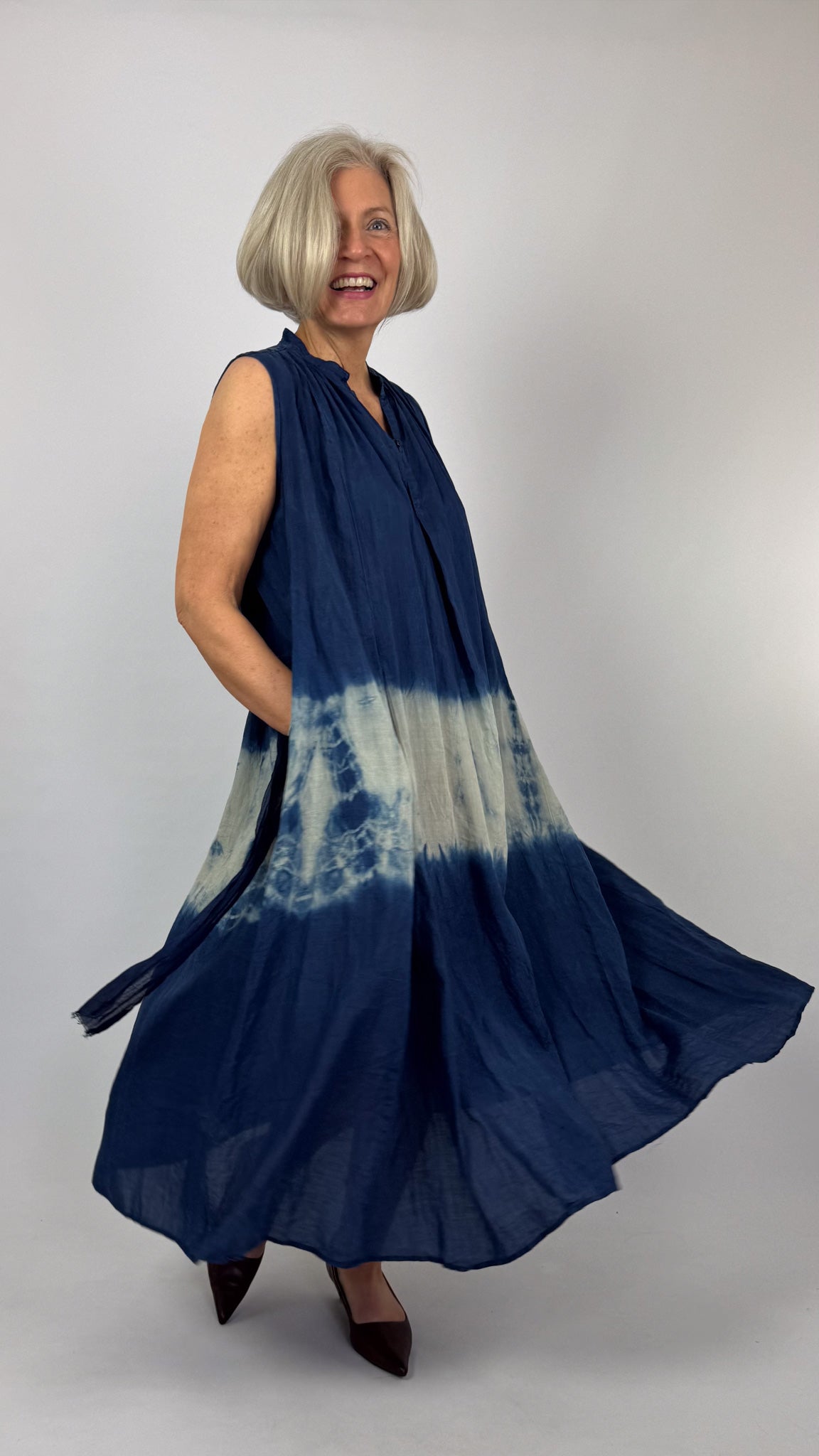 Pas De Calais 4546 Willow Dye Dress Indigo