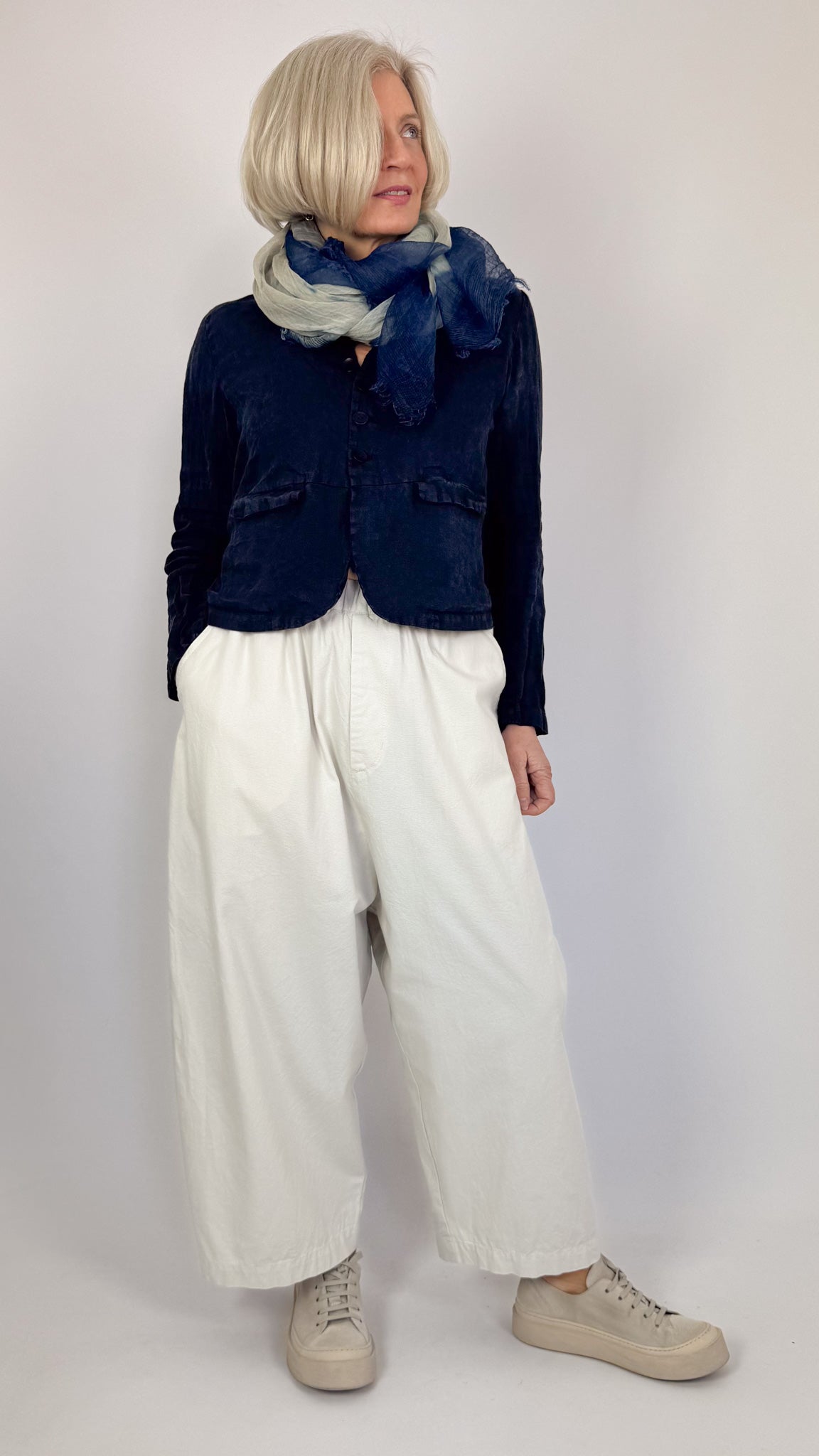 Pas De Calais 8689 Oxford Trousers Ivory