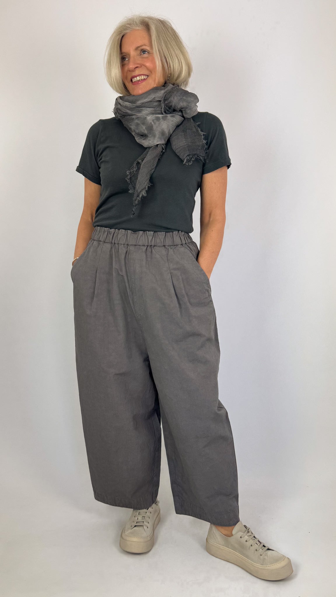 Pas De Calais 8697 Trousers Grey