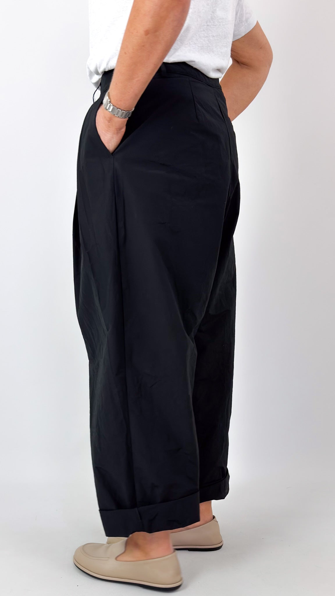 Apuntob 2048 Trousers Black