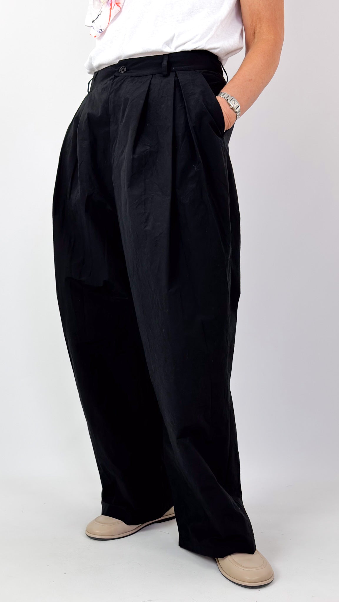Apuntob 2048 Trousers Black