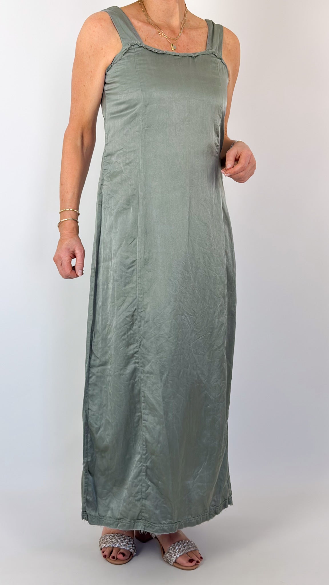 Sula Wide Strap Dress Shadow