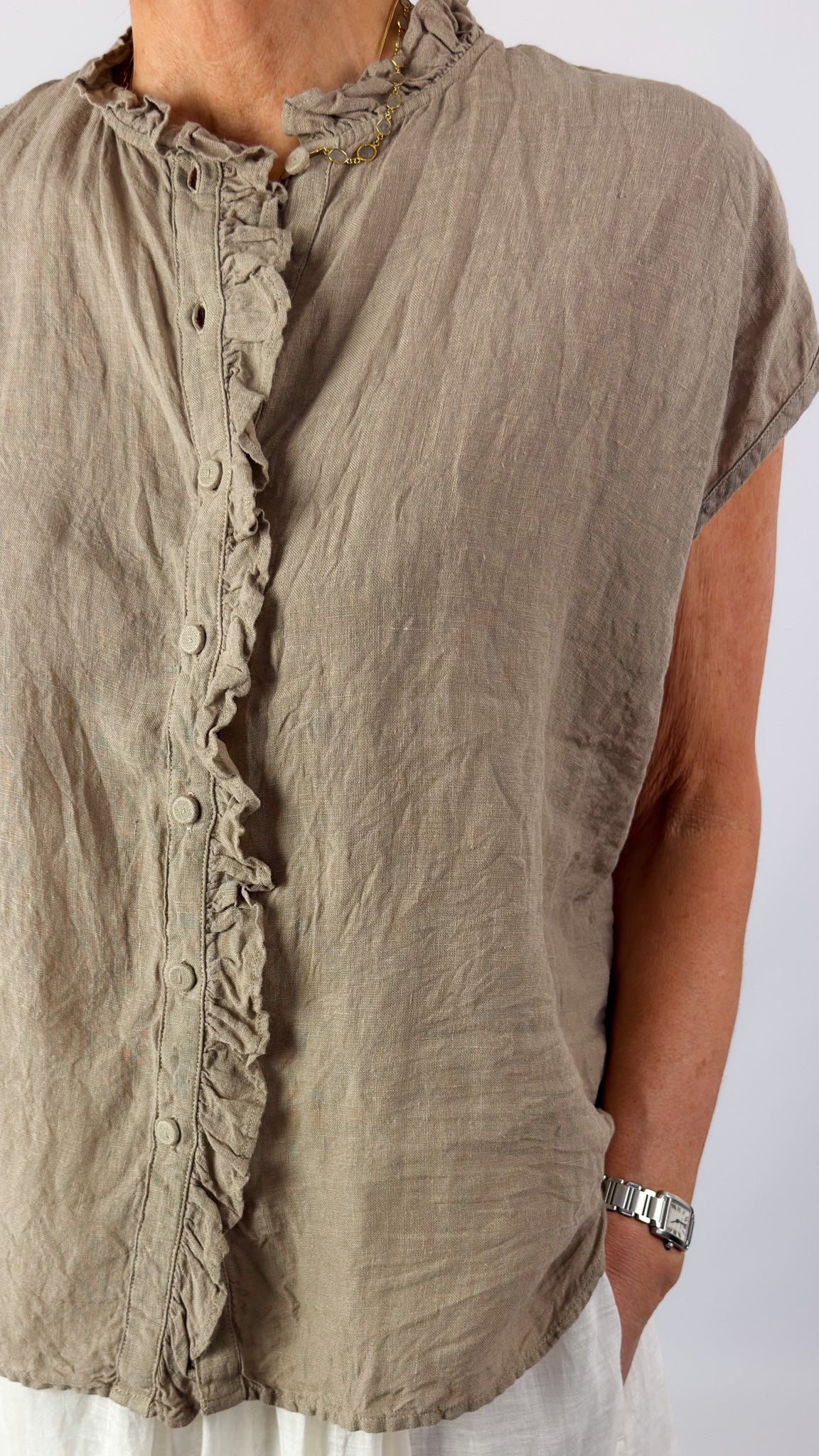Maison de Soil 001D Frill Shirt Ash Beige