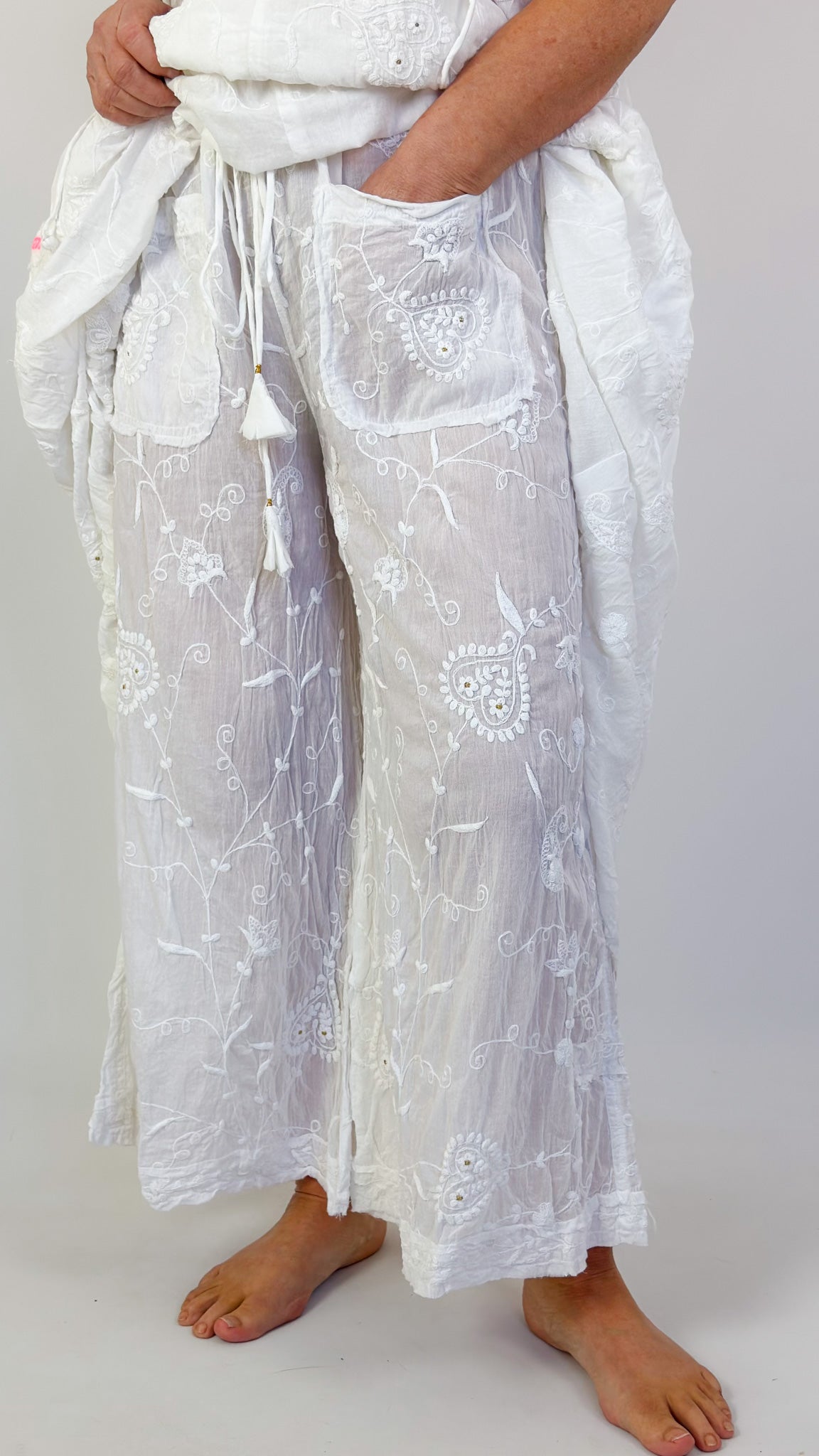 Agencies TurQuoise Anita Trousers White