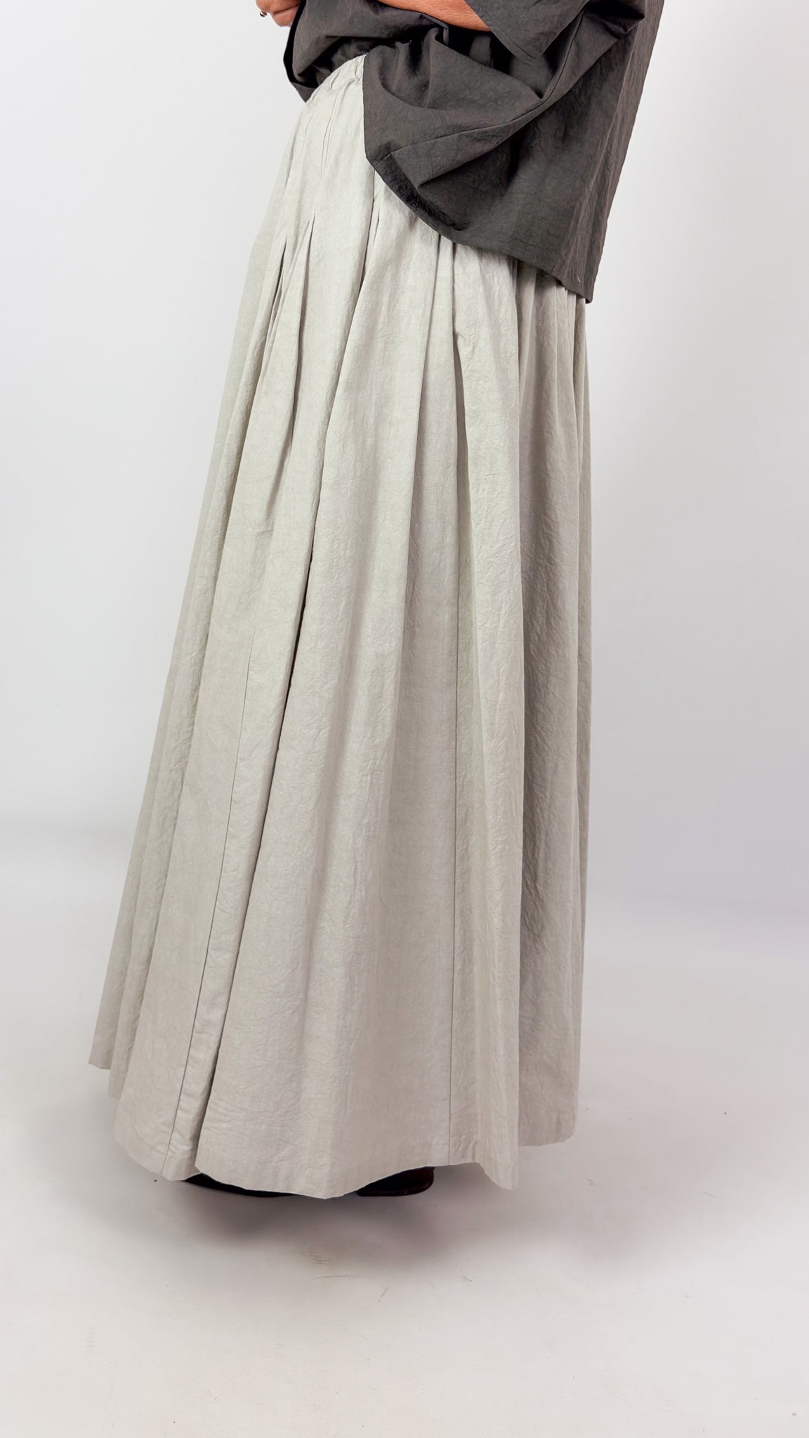 Apuntob 2078 Skirt Grey