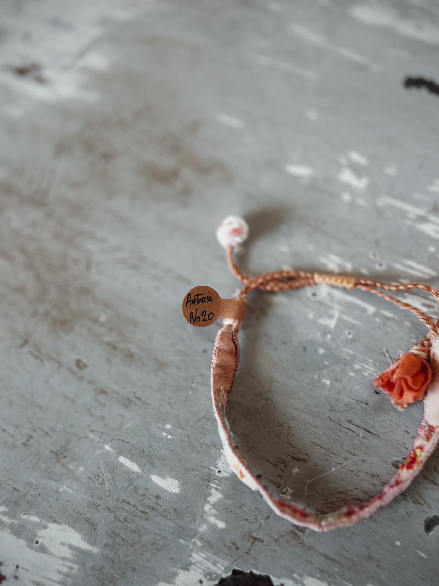 Antomoon Embroidered Silk Bracelet No.20