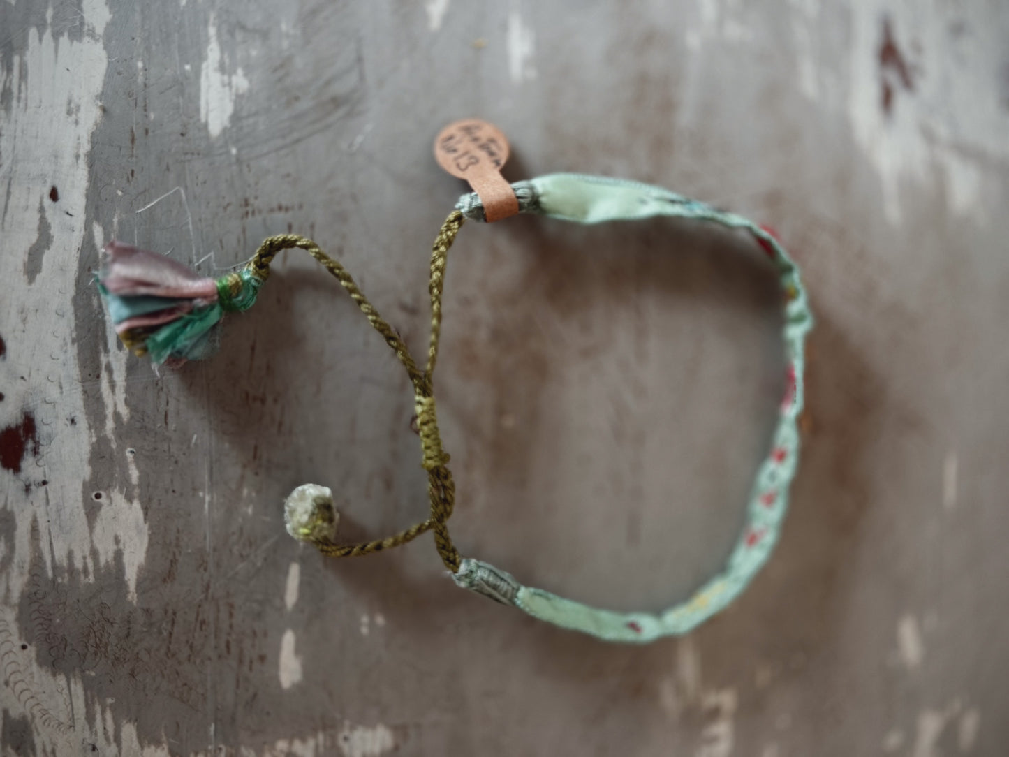Antomoon Embroidered Silk Bracelet No.13